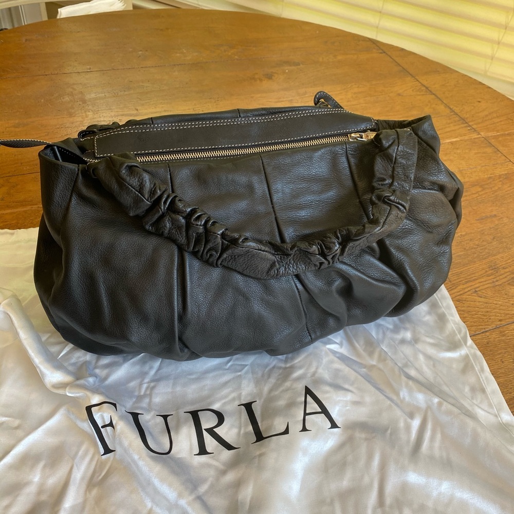 Furla black leather bag with ruched straps